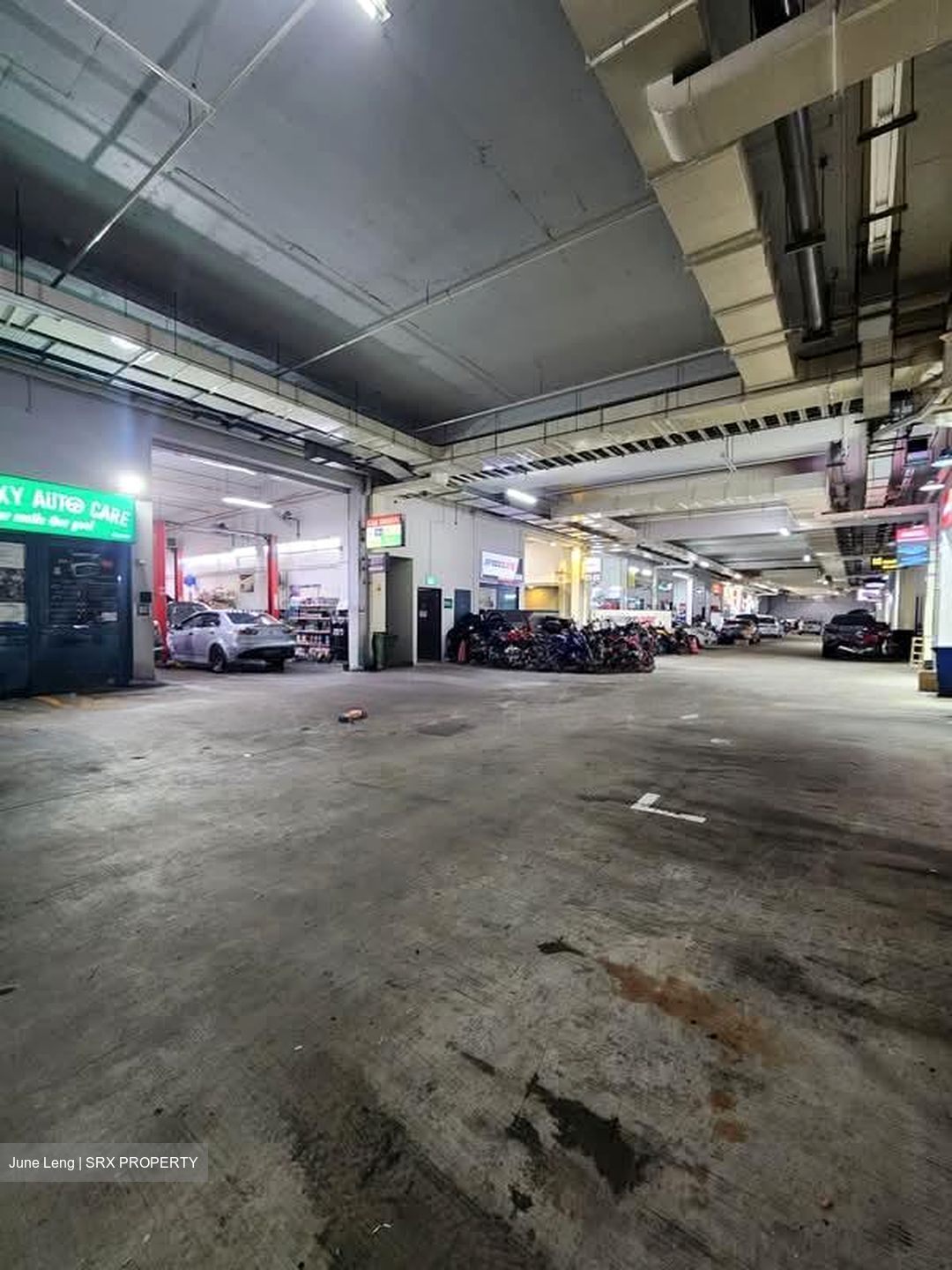 Bartley Biz Centre (D14), Factory #532968061